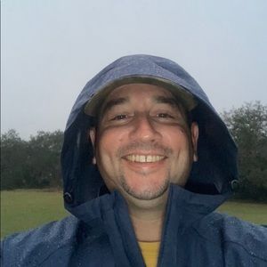 Meet your Posher, Travis